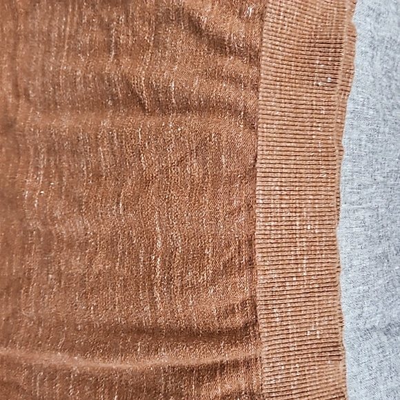 Banana Republic crew neck sweater - Picture 4 of 4